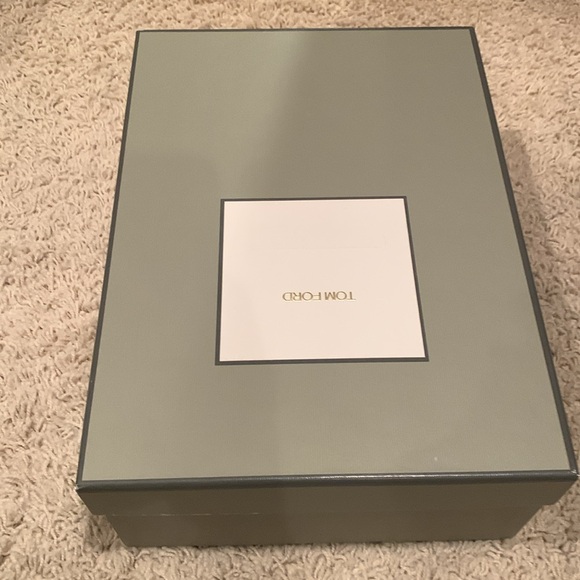 Tom Ford men’s shoebox. Size 10 excellent condition. - Picture 4 of 5